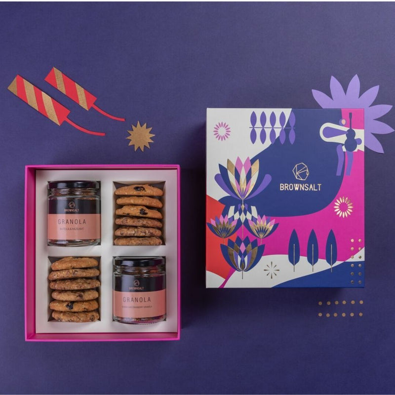 Festive Gift Box - Large ( Set B ) 2 mini granola jars + 12 assorted cookies