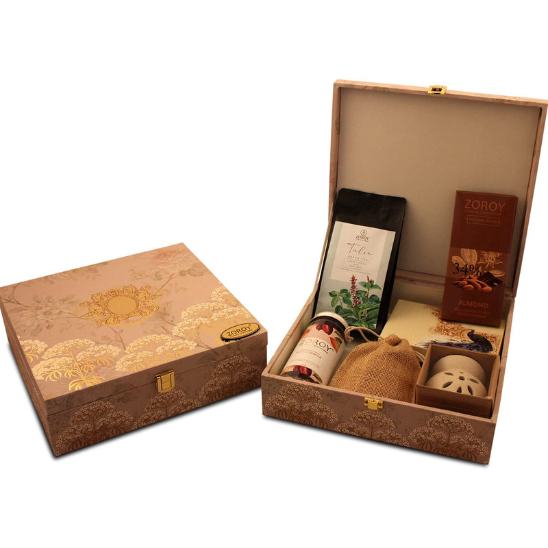 Wooden Dandelion Gift Hamper With Assorted Chocolates & Dry Fruits Combo Box